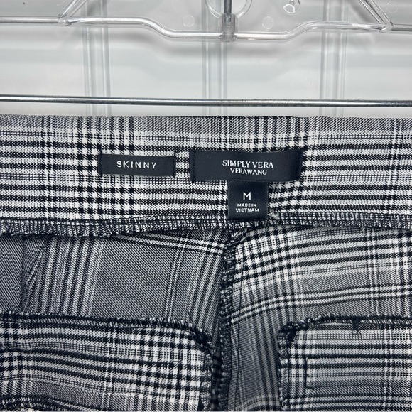 Simply Vera Wang Skinny Ankle Grey Plaid Pants Women’s Medium - Picture 2 of 5